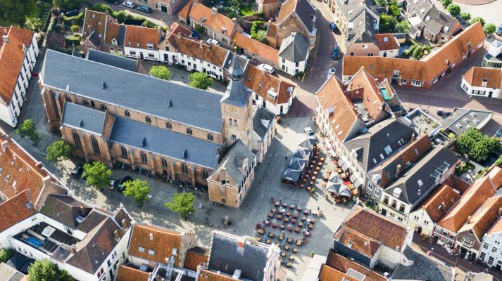 Hattem ligt in de buurt van Gastenverblijf de Oude Smederij